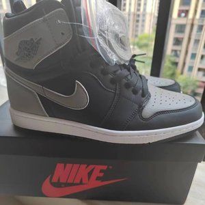Jordan 1 Retro High Shadow size 9.5